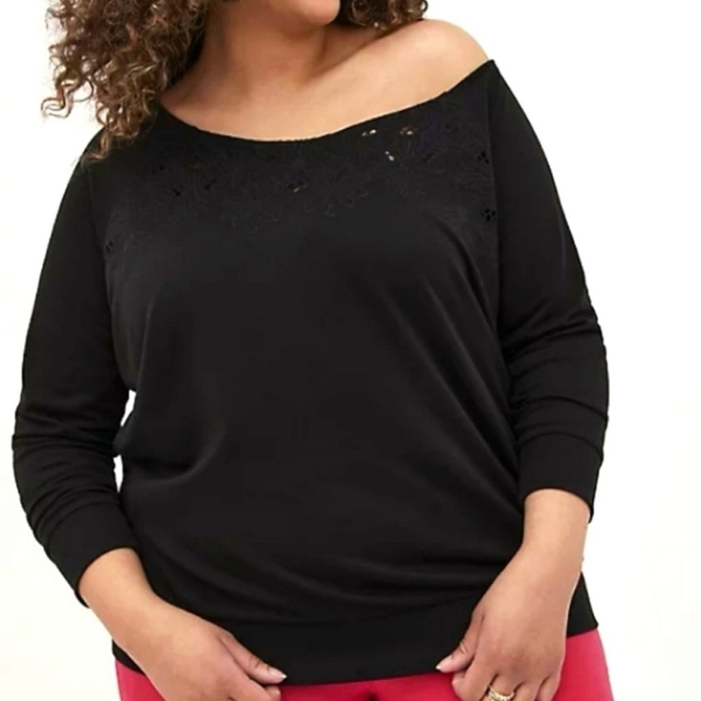 NWT TORRID OFF-SHOULDER EMBROIDERED SWEATSHIRT FRENCH TERRY BLACK